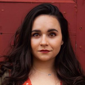 Meet your Posher, Lilly